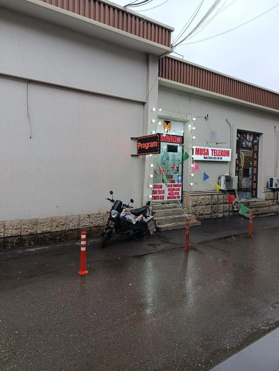 Obyekt icarəyə verilir, Neftçilər m.