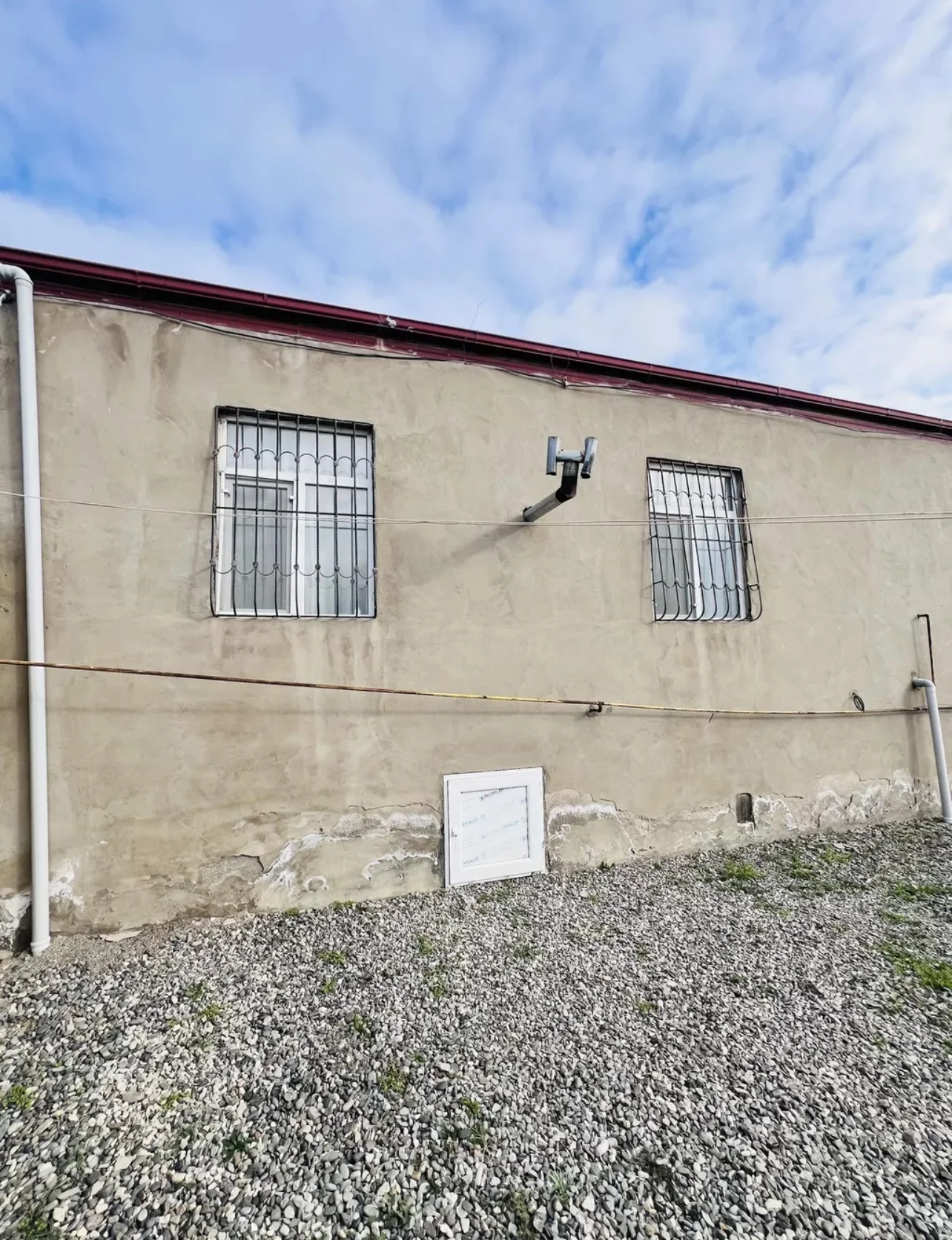 Həyət evi satılır